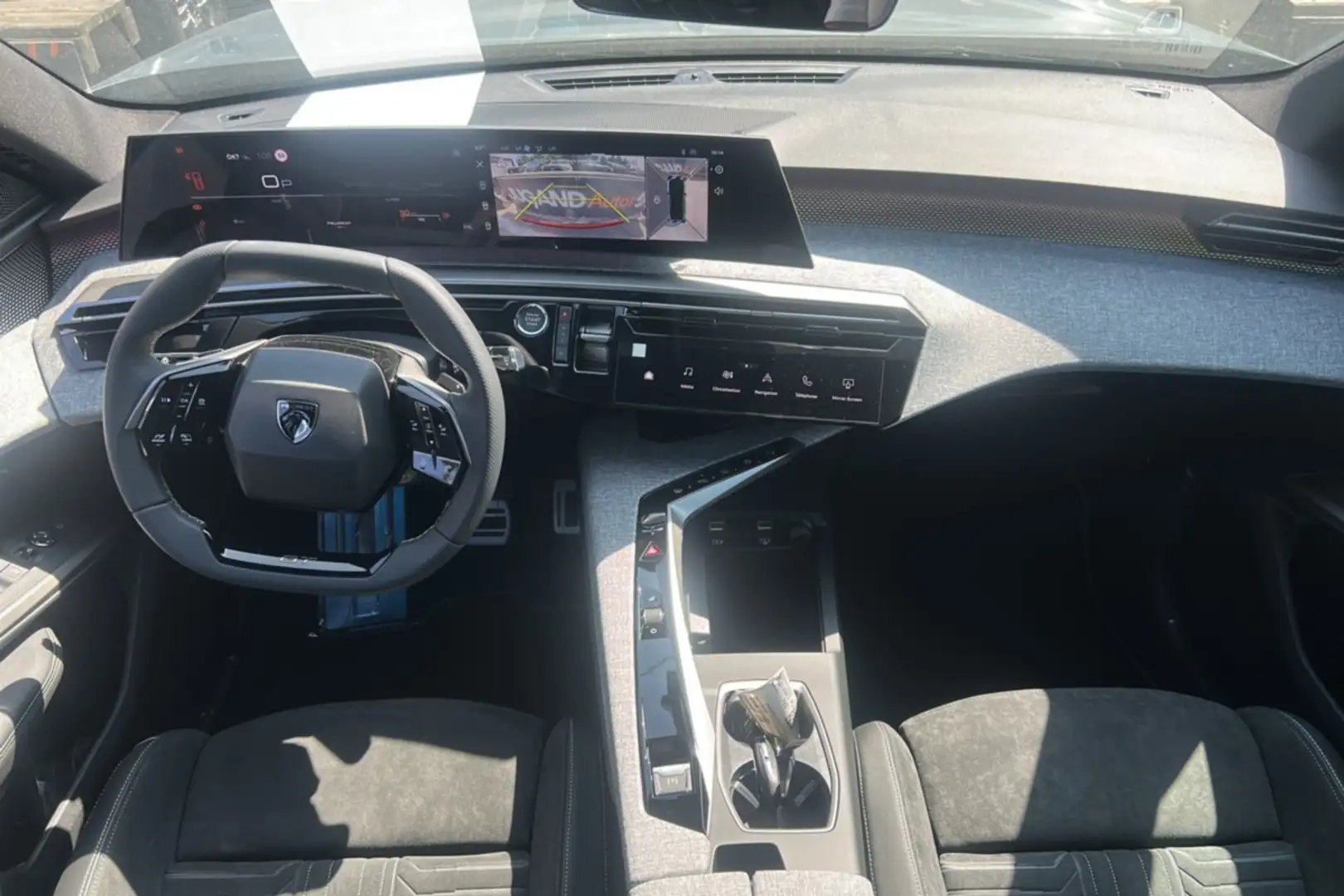 Peugeot 3008 HYBRID 145 E-DCS6 GT GRIP 360 - 2