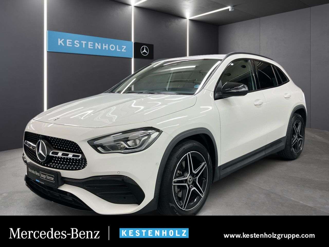 Mercedes-Benz GLA 220