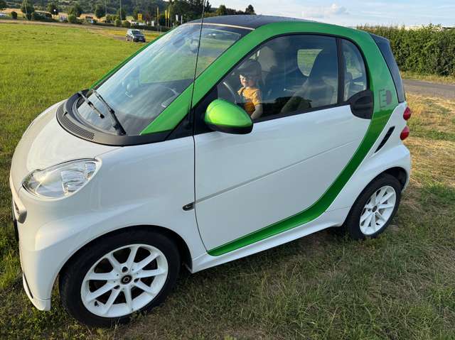 smart forTwo Electric Drive , 2.Hd.,22KW,60 KW Brabus , 97% SOH