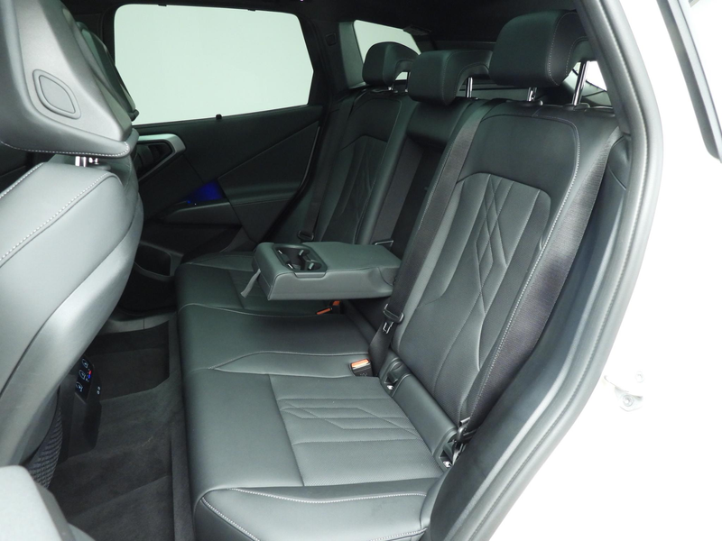 BMW X3 30e xDrive | M-Sportpakket | LED | Leder | Navigat — photo 9