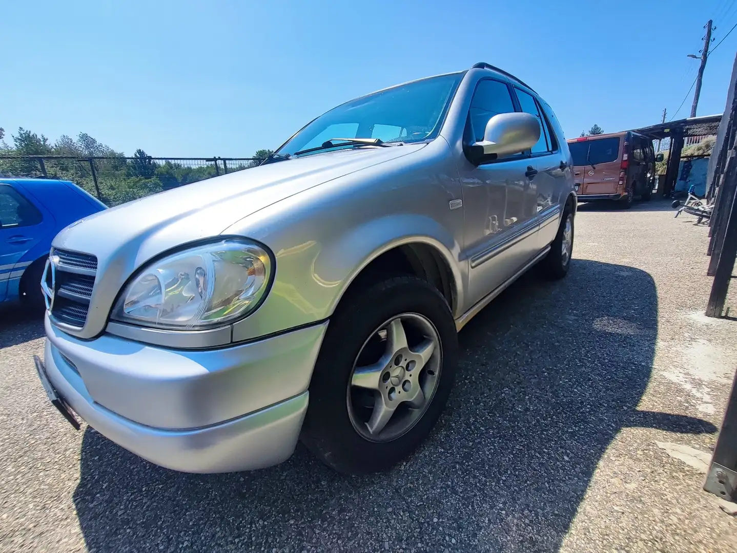 Mercedes-Benz ML 320 - 2