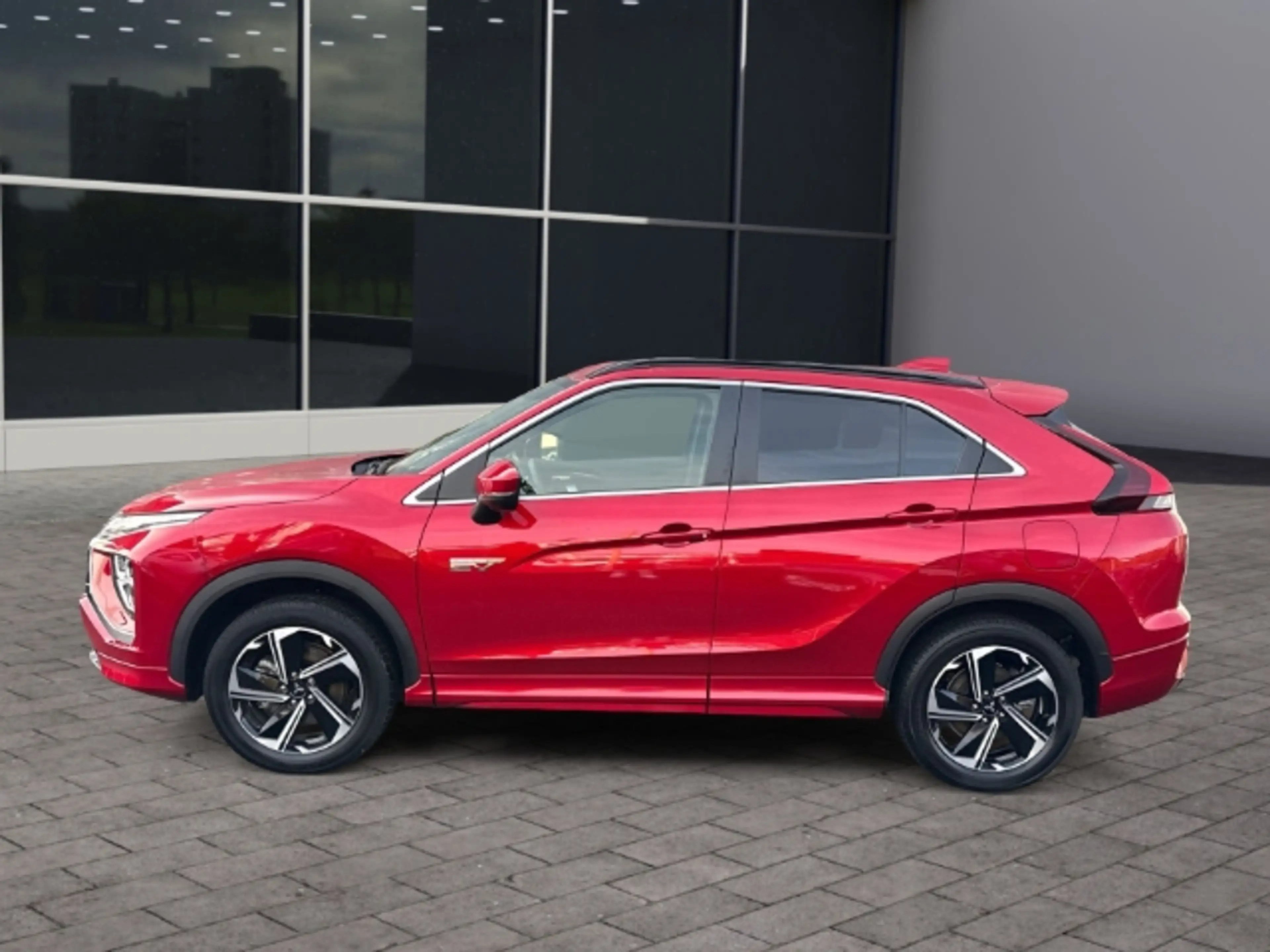 Mitsubishi Eclipse Cross Plus Select PHEV 4WD StandHZG Soundsystem 360 Kame — photo 3
