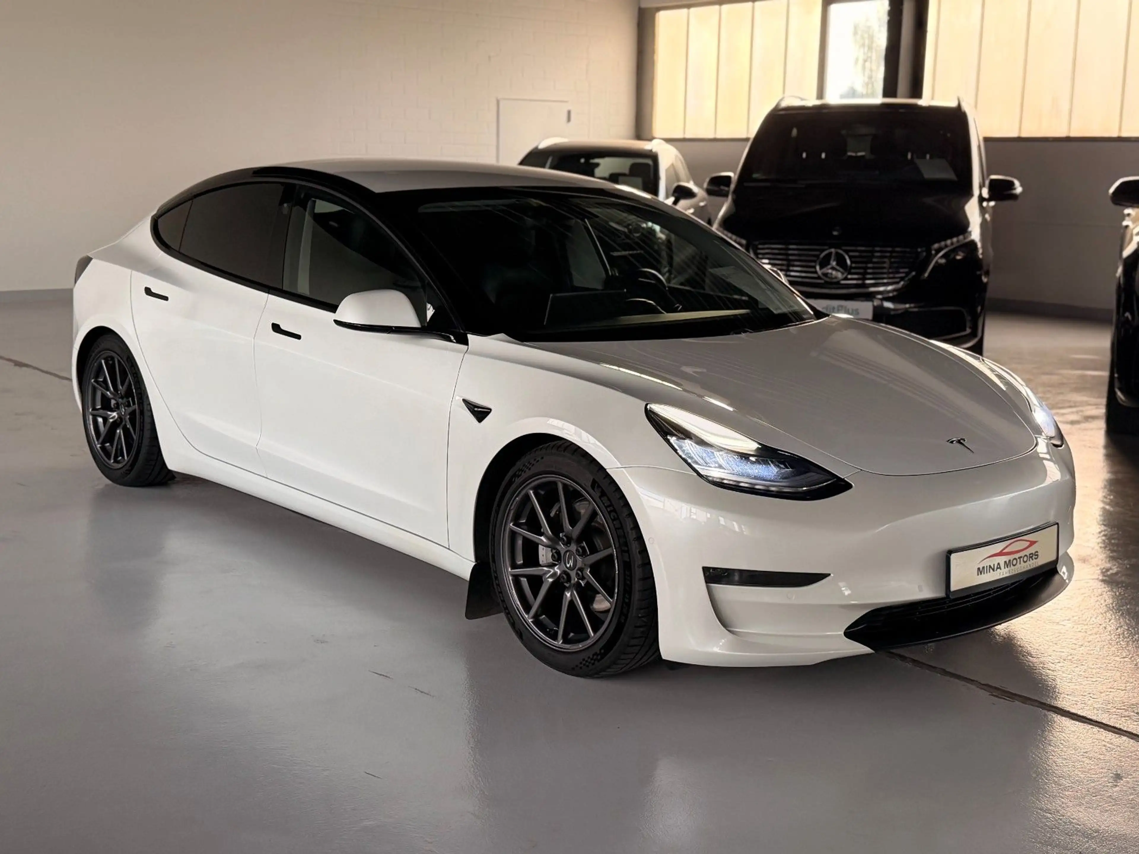 Tesla Model 3 Long Range Dual AWD SOH — photo 3