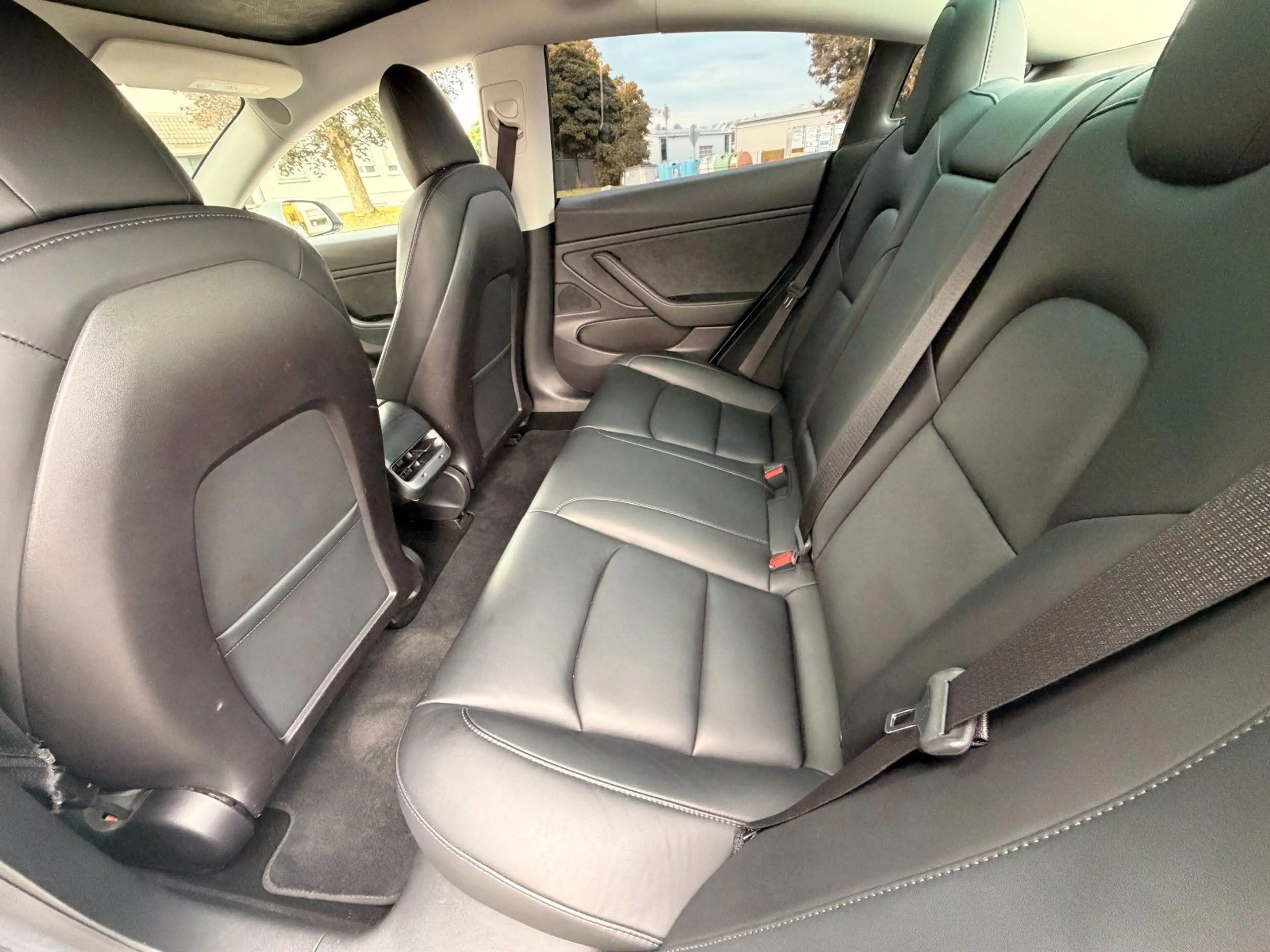 Tesla Model 3 Long Range Dual AWD SOH — photo 13
