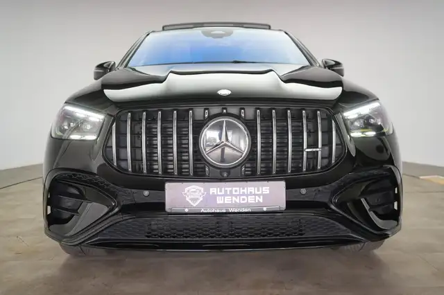 Mercedes-Benz GLE view 3