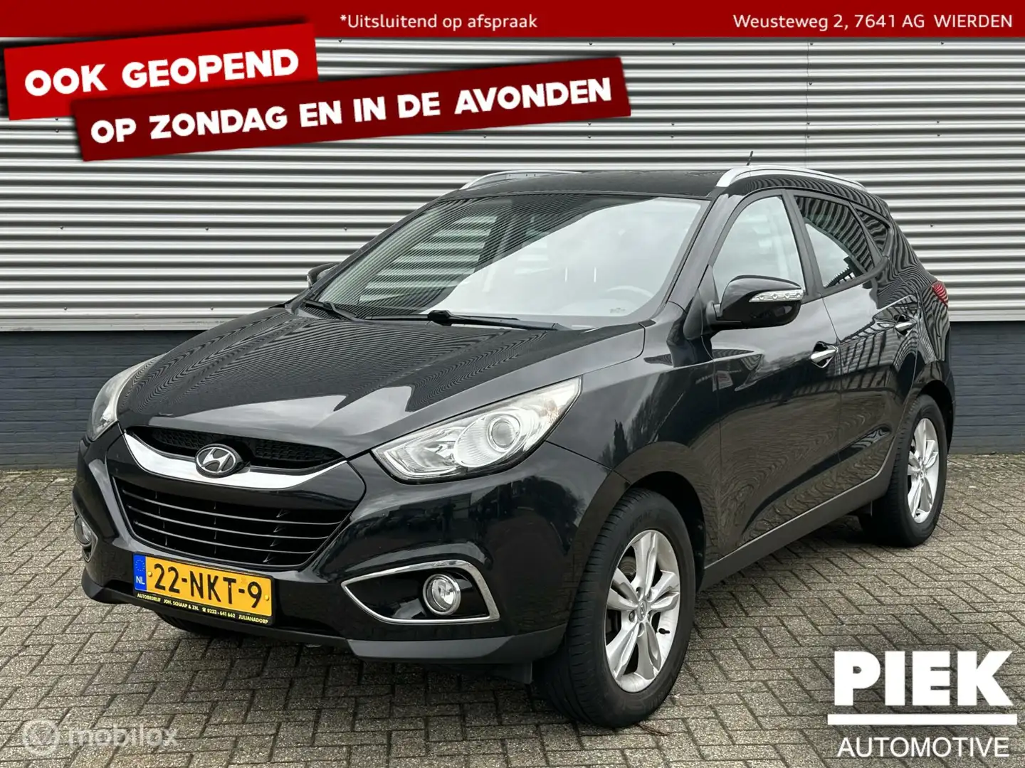Hyundai iX35 2.0i Dynamic AUTOMAAT Zwart - 1
