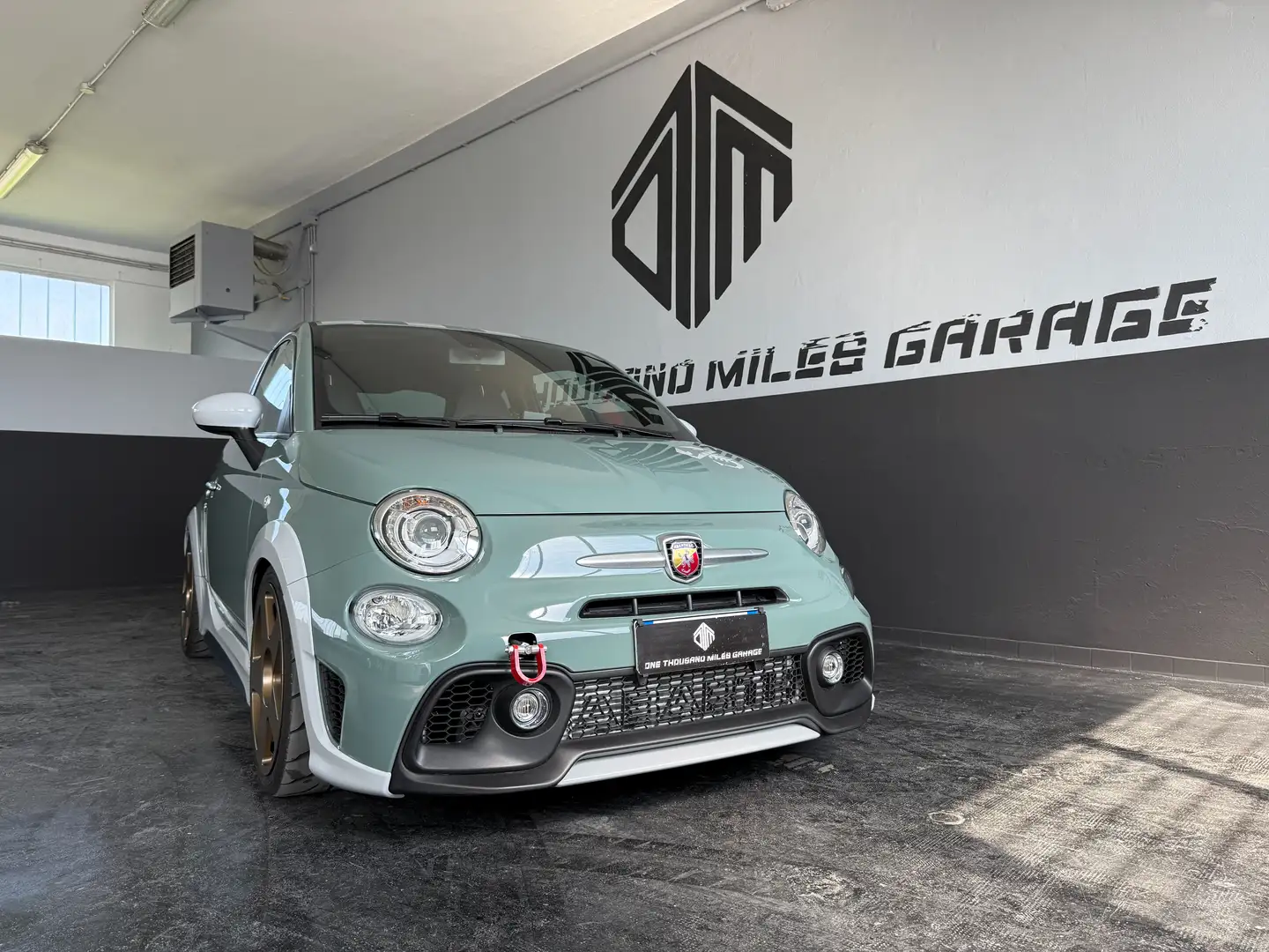 Abarth 695 1.4 t-jet 70 th ANNIVERSARIO – 1.250 KM – 350 CV – ESEMPLARE UNICO – OLTRE 23.000€ DI PREPARAZIONE - 2
