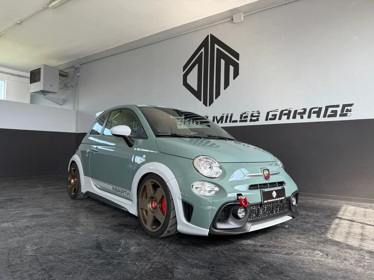 Abarth 695 1.4 t-jet 70 th ANNIVERSARIO – 1.250 KM – 350 CV – ESEMPLARE UNICO – OLTRE 23.000€ DI PREPARAZIONE - 1