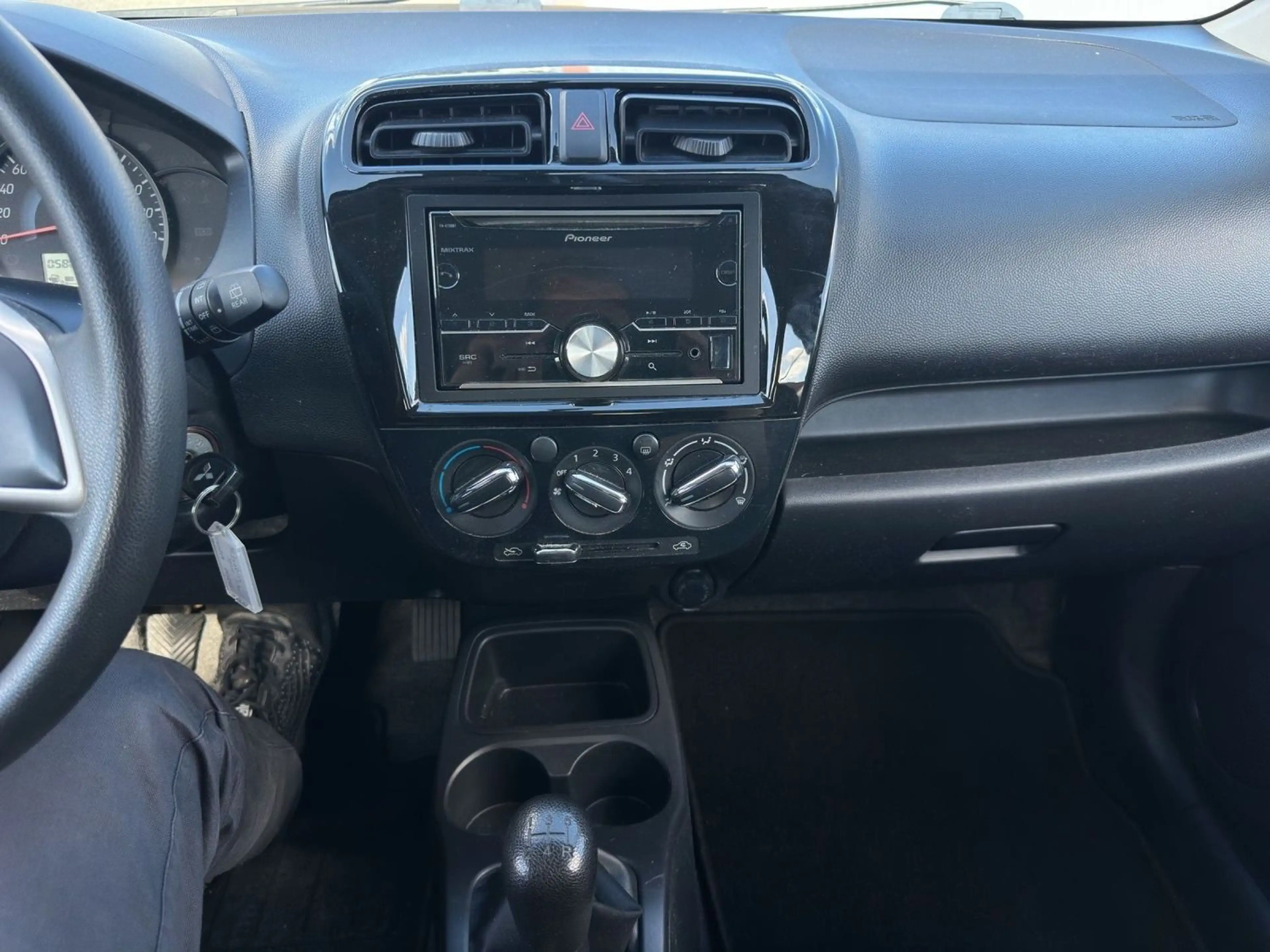 Mitsubishi Space Star Basis — photo 15