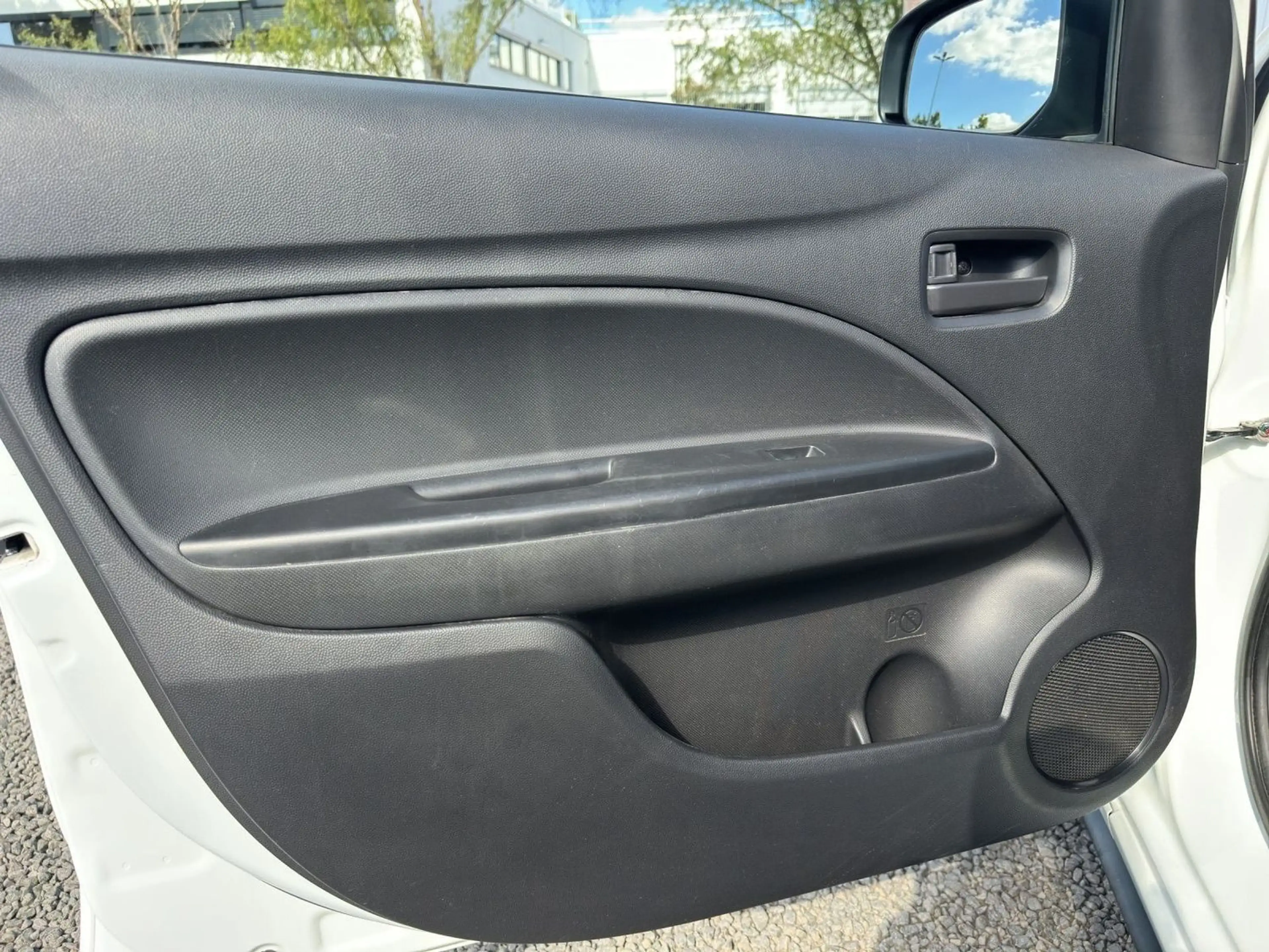Mitsubishi Space Star Basis — photo 12