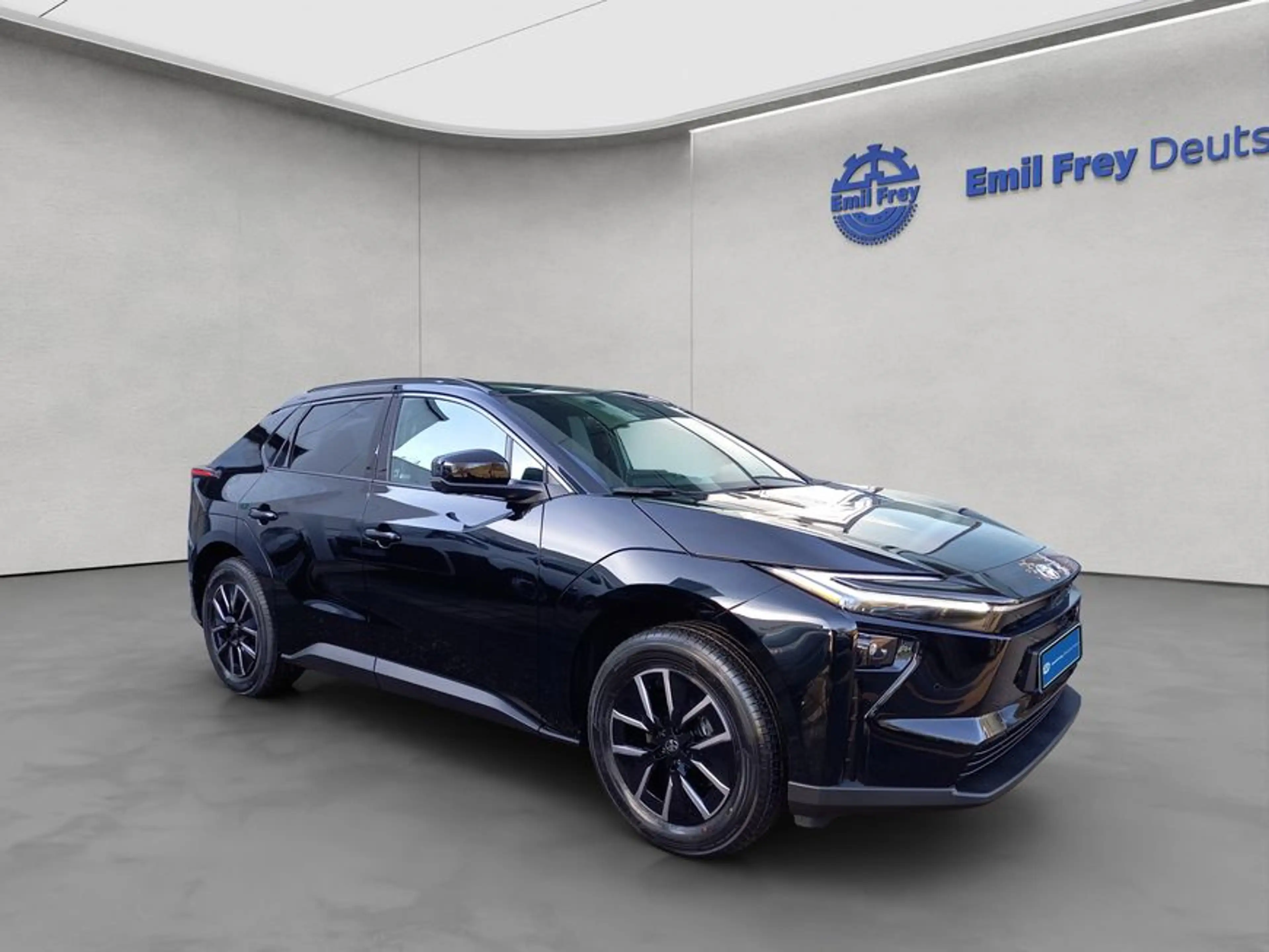 Toyota bZ4X Teamplayer, Facelift, Navi, 360°Kamera, PDC — photo 8
