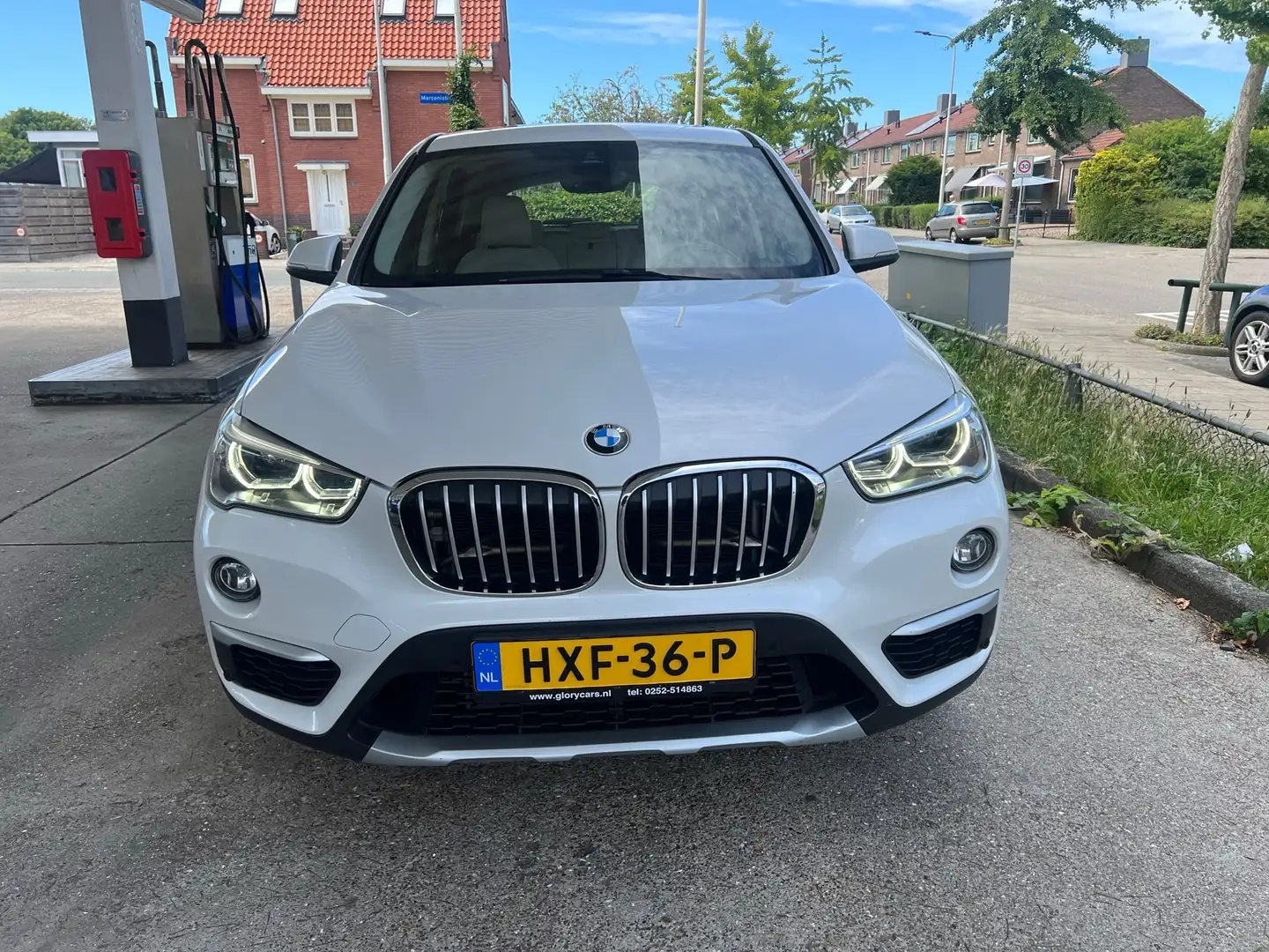 BMW X1 XDrive25i PANO,AUTOMAAT,PDC Wit - 2