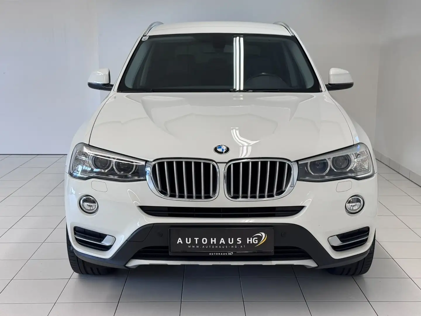 BMW X3 xDrive 20d Aut.*X-LINE*AHK* Weiß - 2