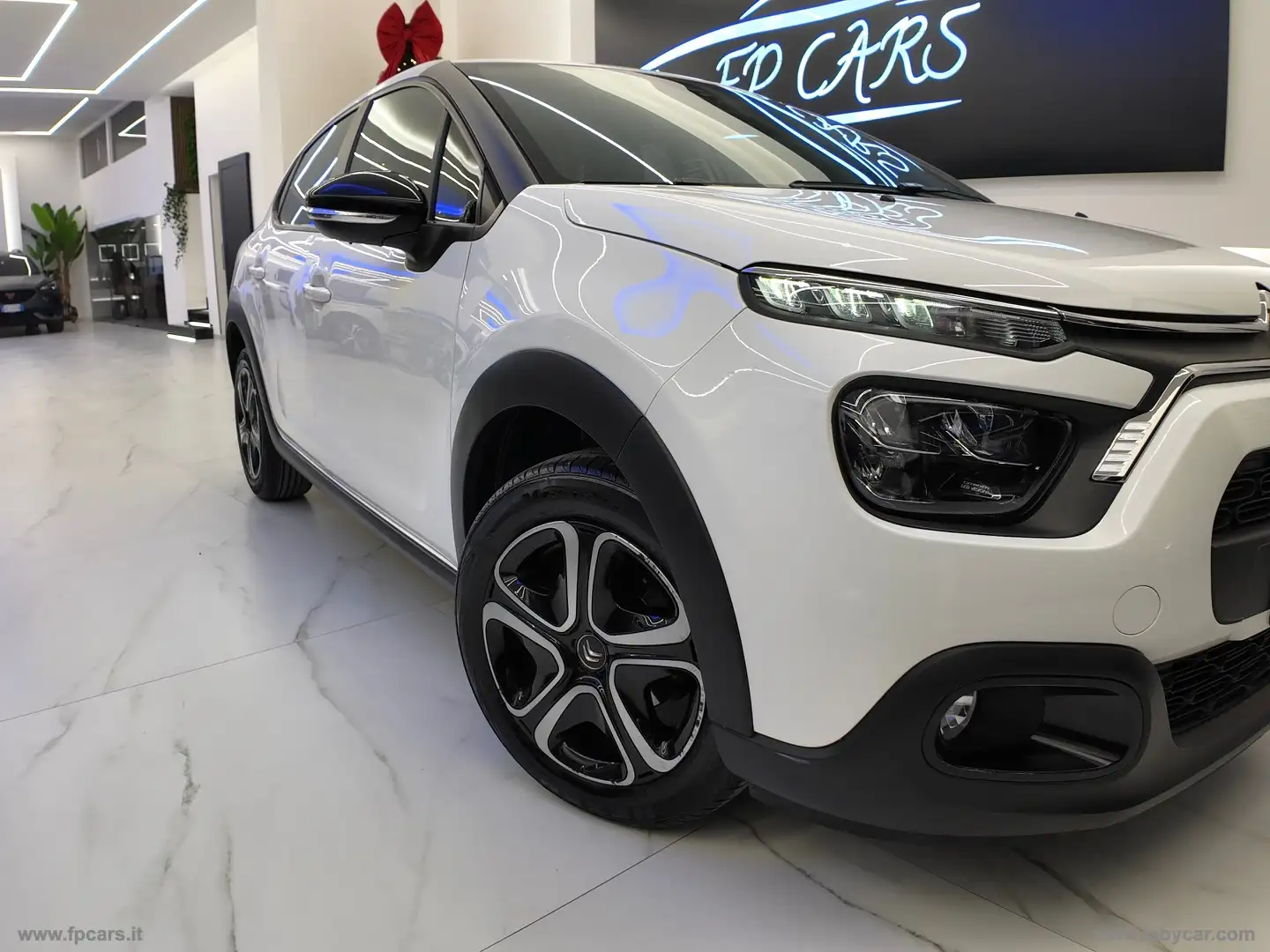 Citroen C3 BlueHDi 100 S&S Shine Pack Weiß - 2