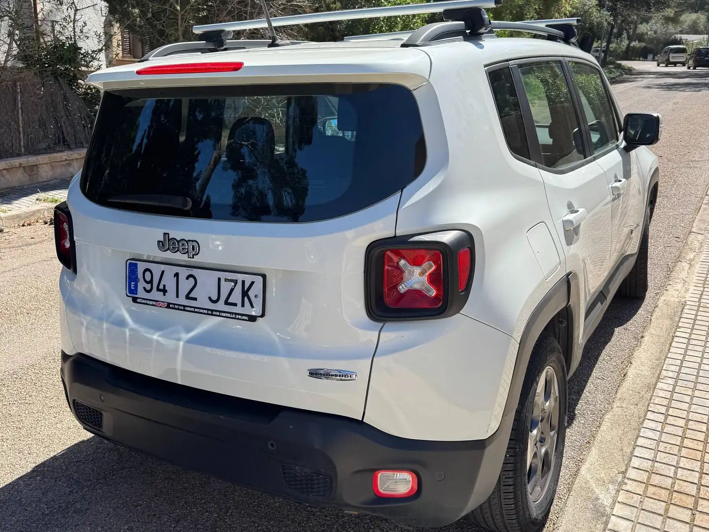 Jeep Renegade Renegade 1.6Mjt Night Eagle II 4x2 88kW Night Eagle Blanco - 1
