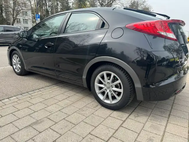 Honda Civic view 3