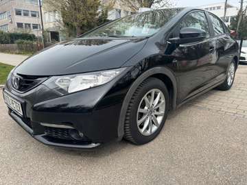 Lim. 5-trg. 2.2 i-DTEC Sport