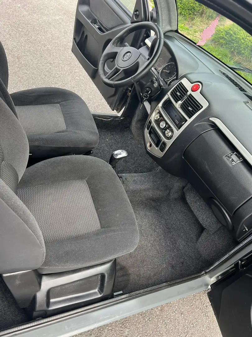 Aixam City 911 Coupe 3.0 Carrera S auto Schwarz - 2