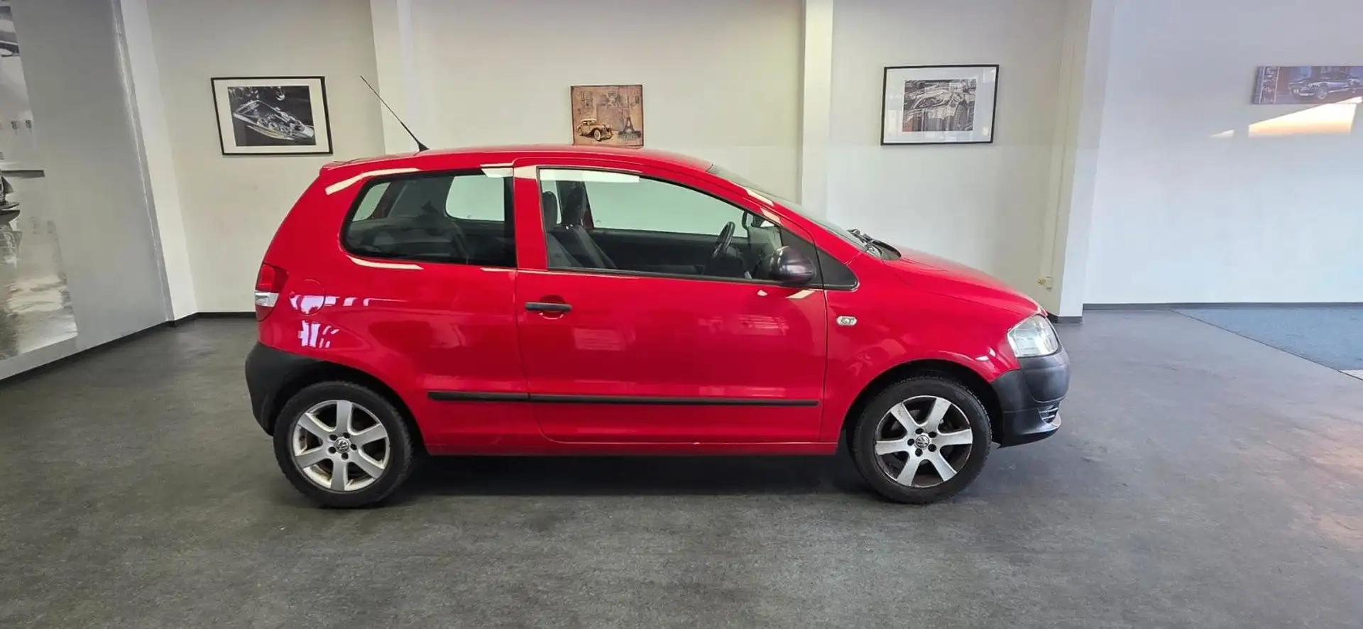 Volkswagen Fox 1.2 Style Klima WR TÜV 12/2025 Rot - 1