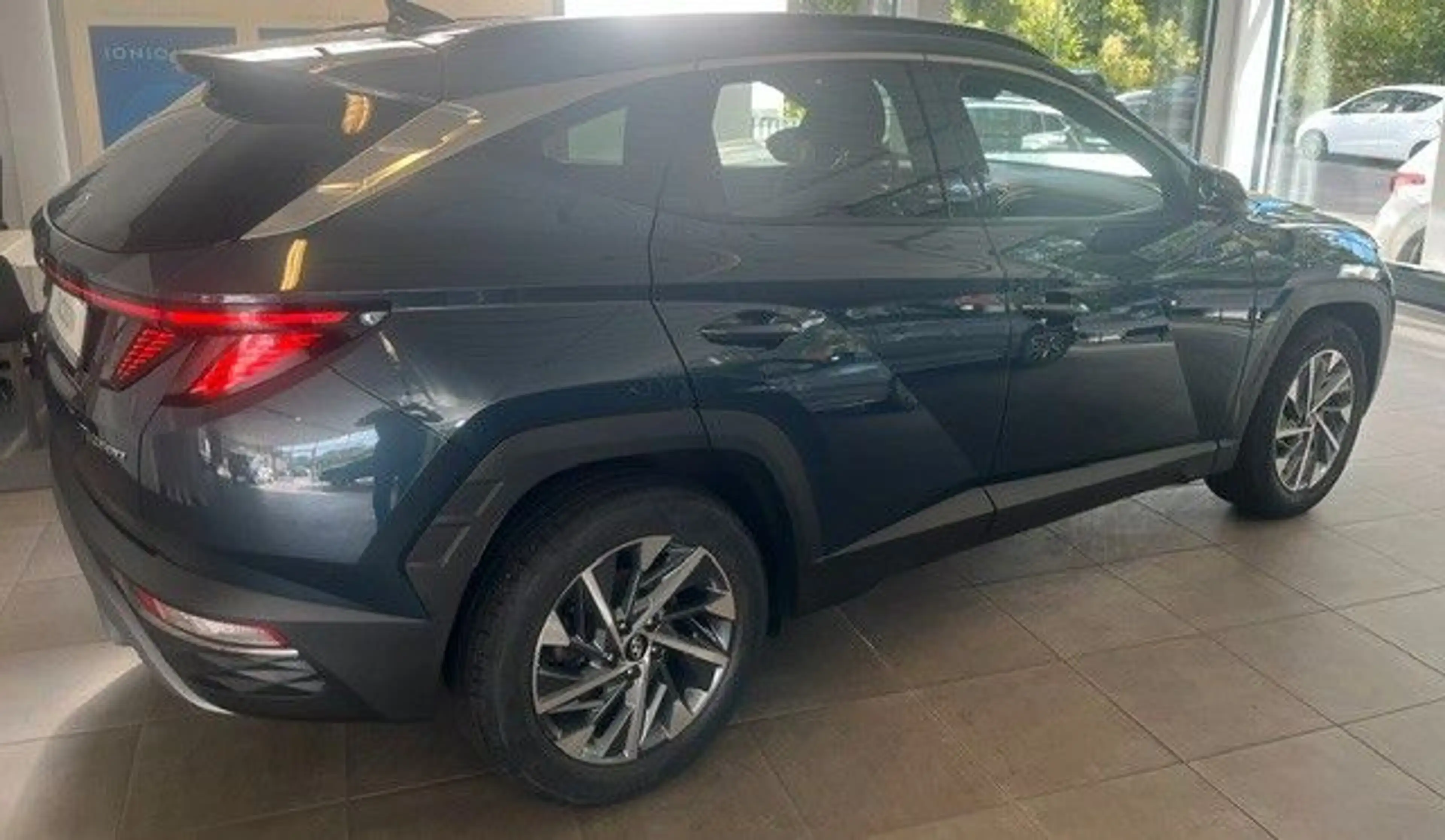 Hyundai TUCSON Edition 30+ Mild-Hybrid 2WD Automatic — photo 4