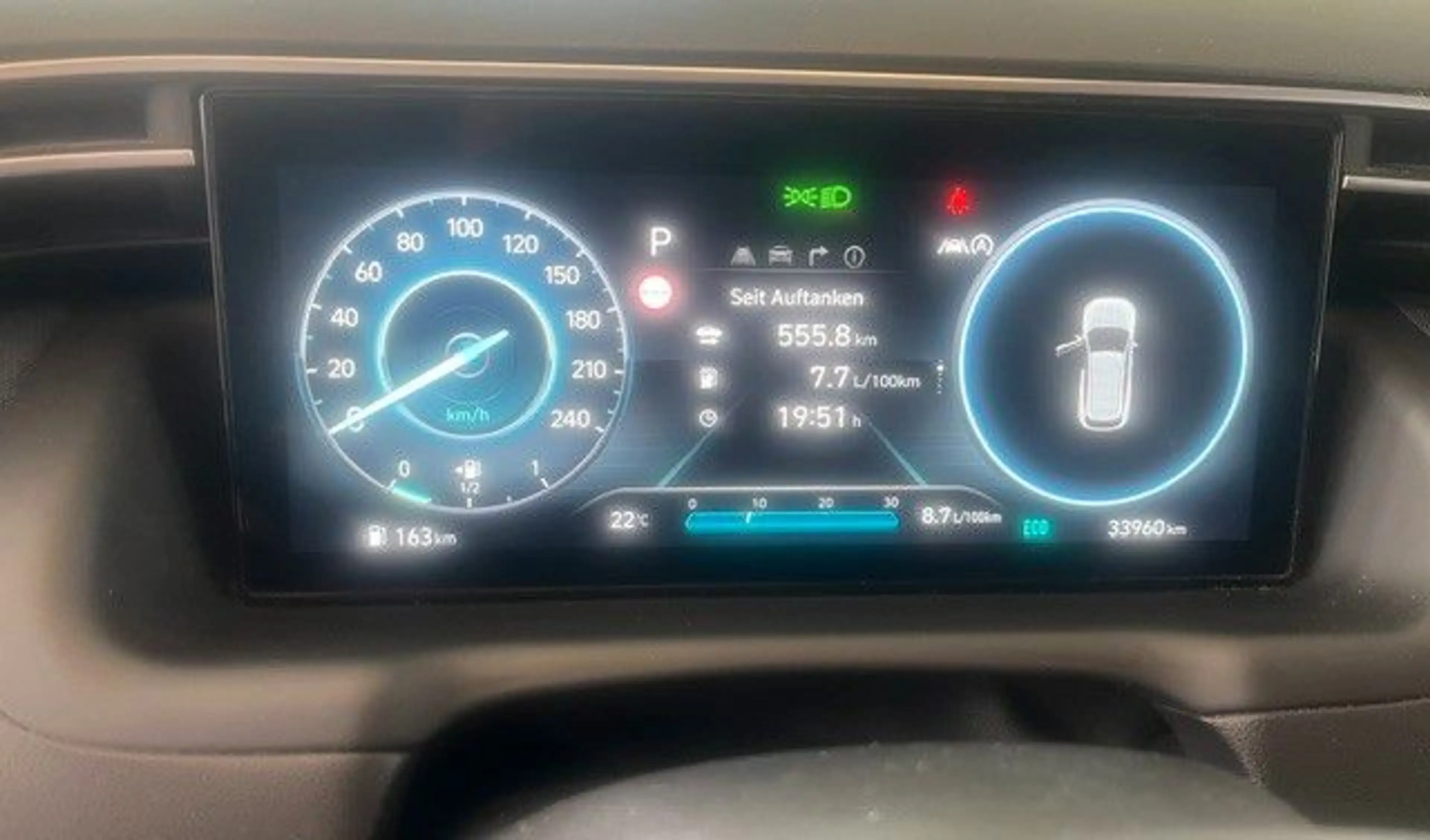 Hyundai TUCSON Edition 30+ Mild-Hybrid 2WD Automatic — photo 9