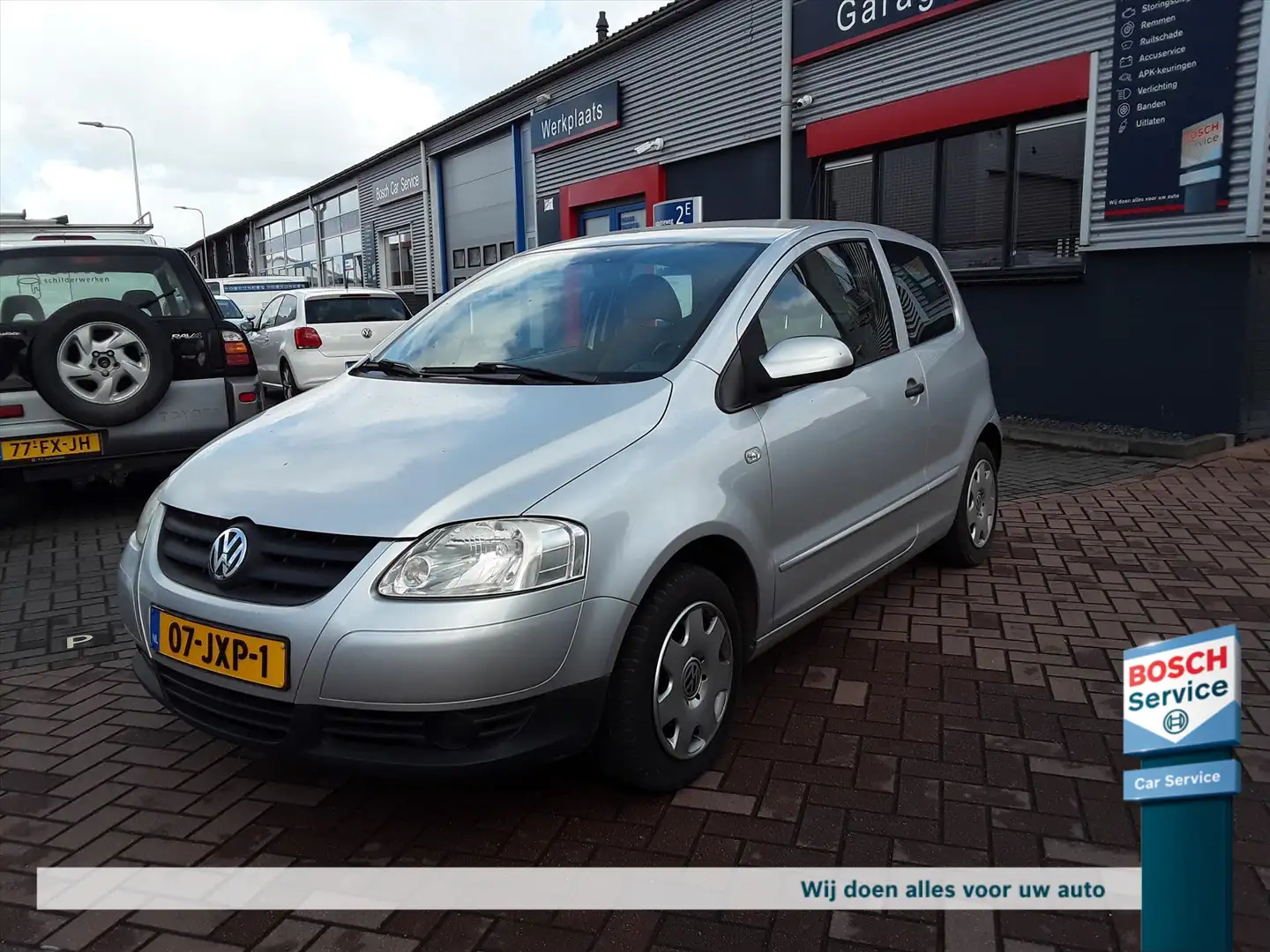 Volkswagen Fox 1.2 40KW Trendline Gris - 1