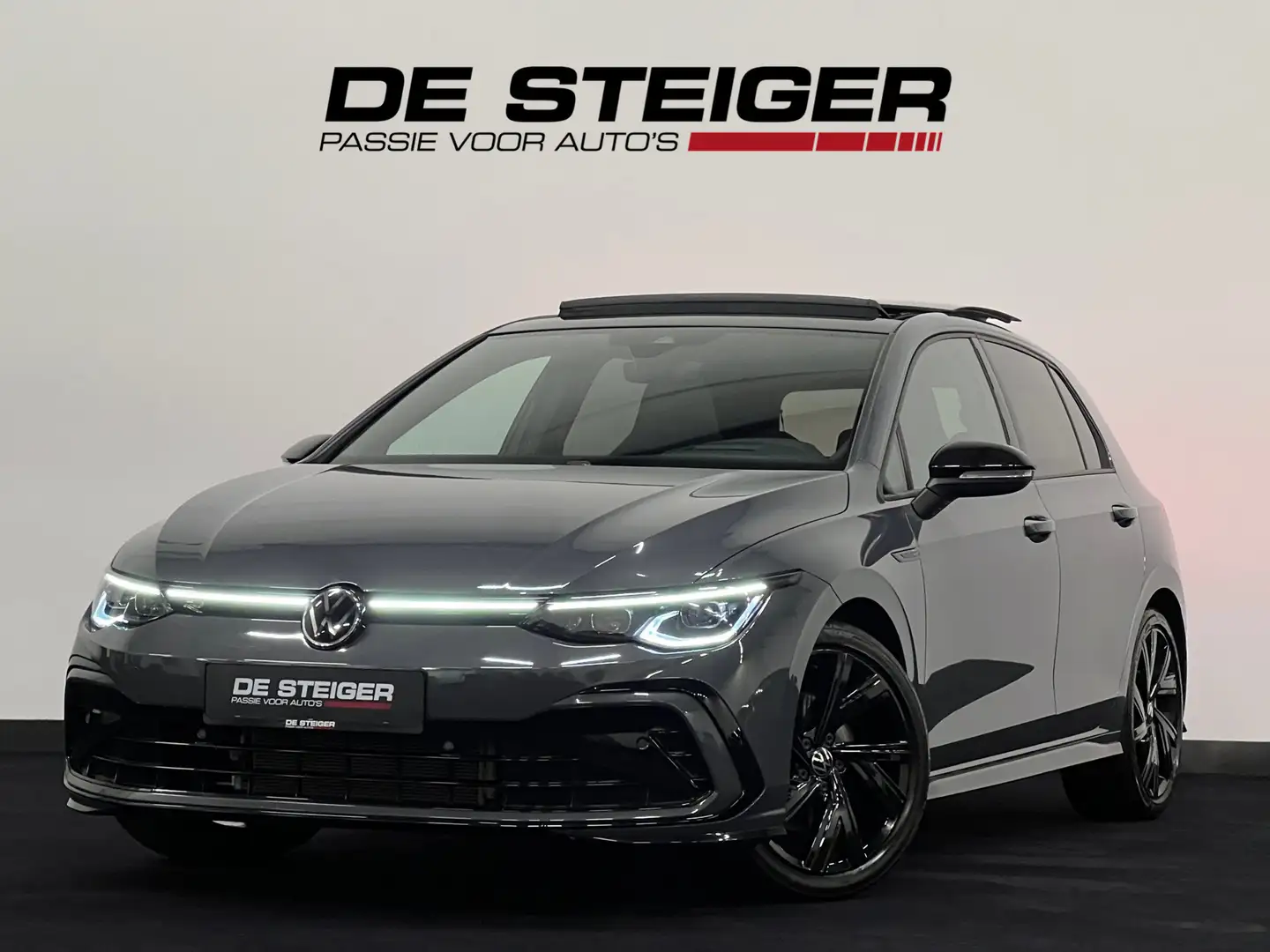 Volkswagen Golf 1.5 TSI 3 x R-Line Pano Harman Kardon Keyless Sfee Grau - 1