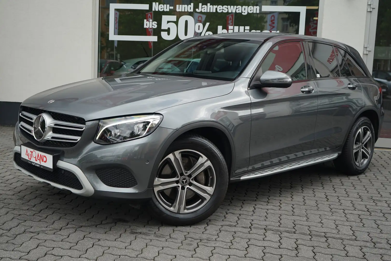 Mercedes-Benz GLC 250 4Matic Aut. 9G-Tronic ACC LED Navi PDC Gris - 2