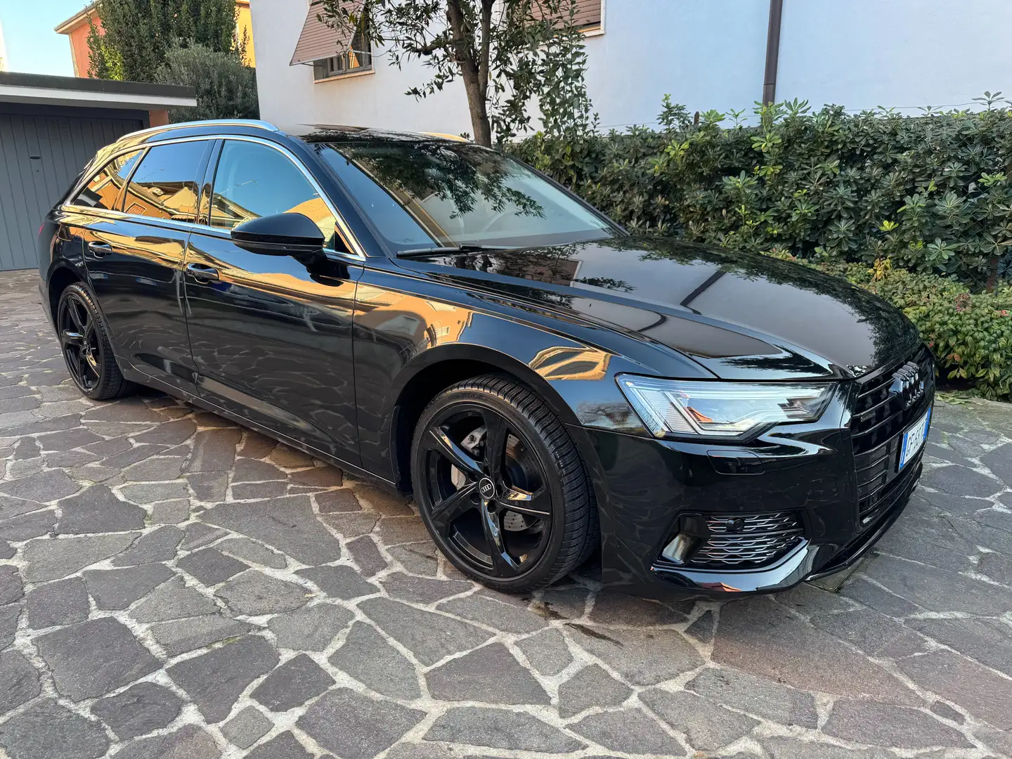 Audi A6 A6 Avant 40 2.0 tdi mhev Business quattro s-tronic Noir - 1