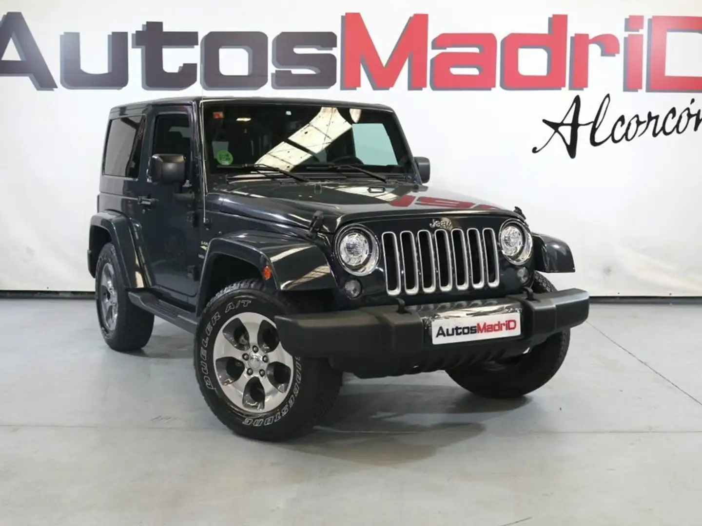Jeep Wrangler 3.6 V6 Sahara Auto Gris - 1
