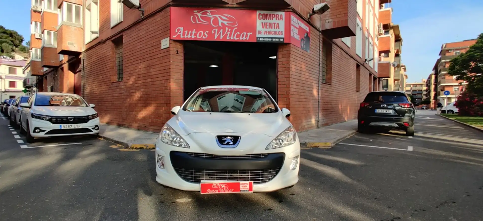Peugeot 308 1.4 VTi Access Blanc - 1
