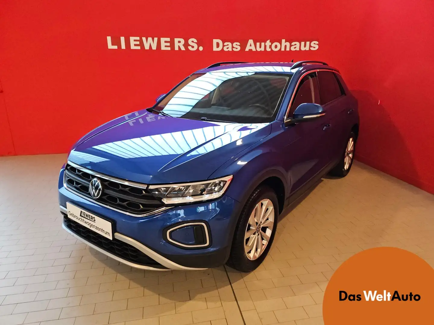 Volkswagen T-Roc Life TSI DSG Blau - 1