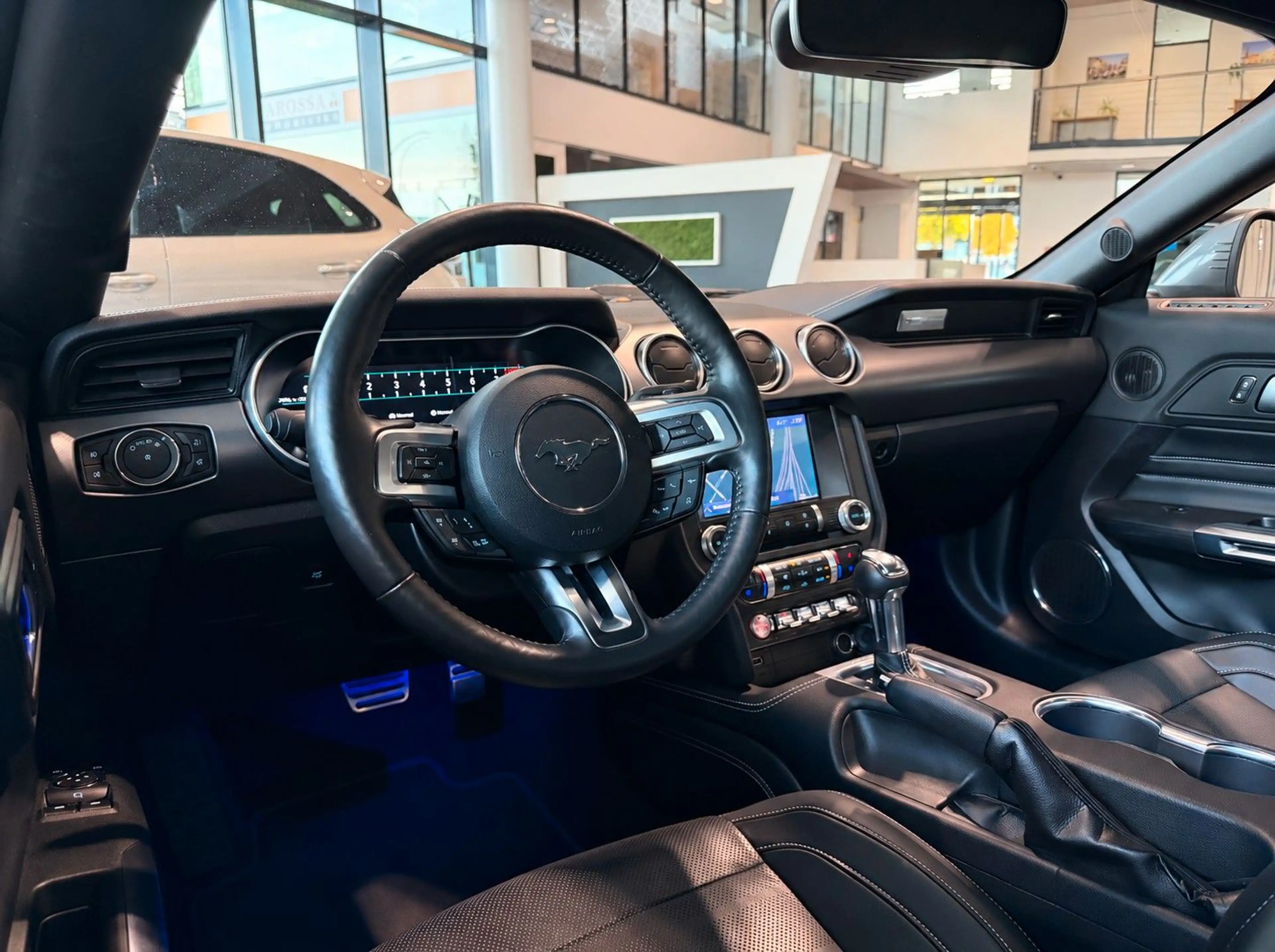 Ford Mustang 5.0 Ti-VCT V8 Fastback GT Navi Sbel B&O — photo 4