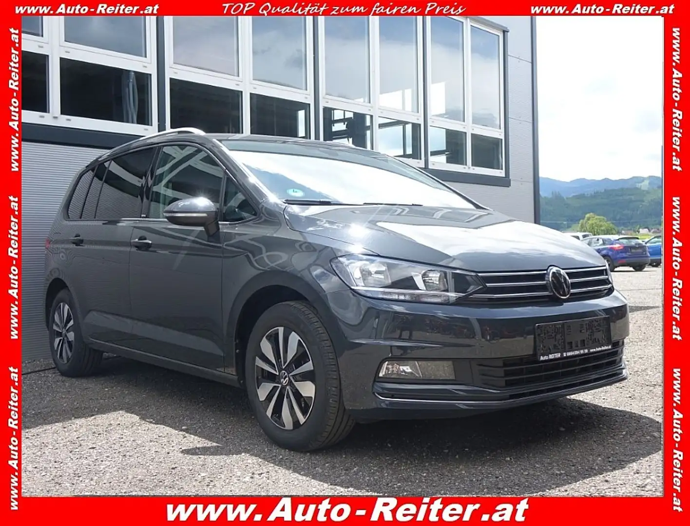 Volkswagen Touran Life 2,0 TDI DSG *LED, NAVI, VIRTUAL, AHK* Grau - 1