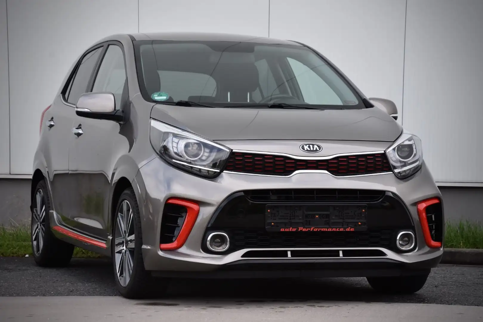 Kia Picanto GT-Line Silber - 1