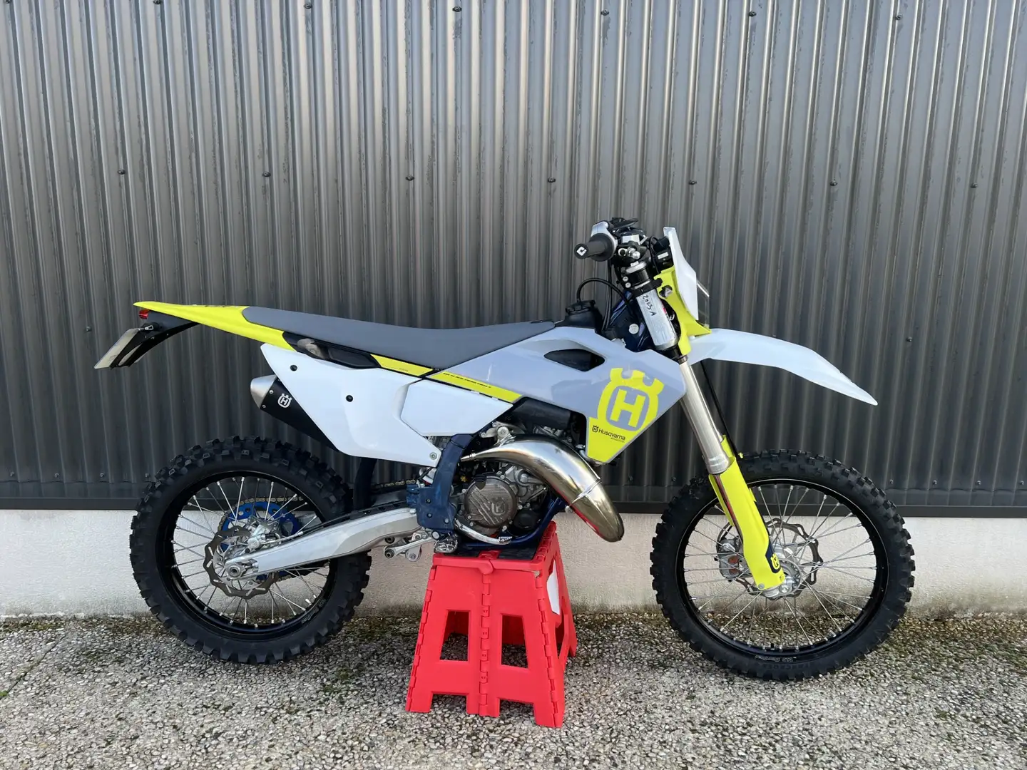 Husqvarna TC 125 - 1