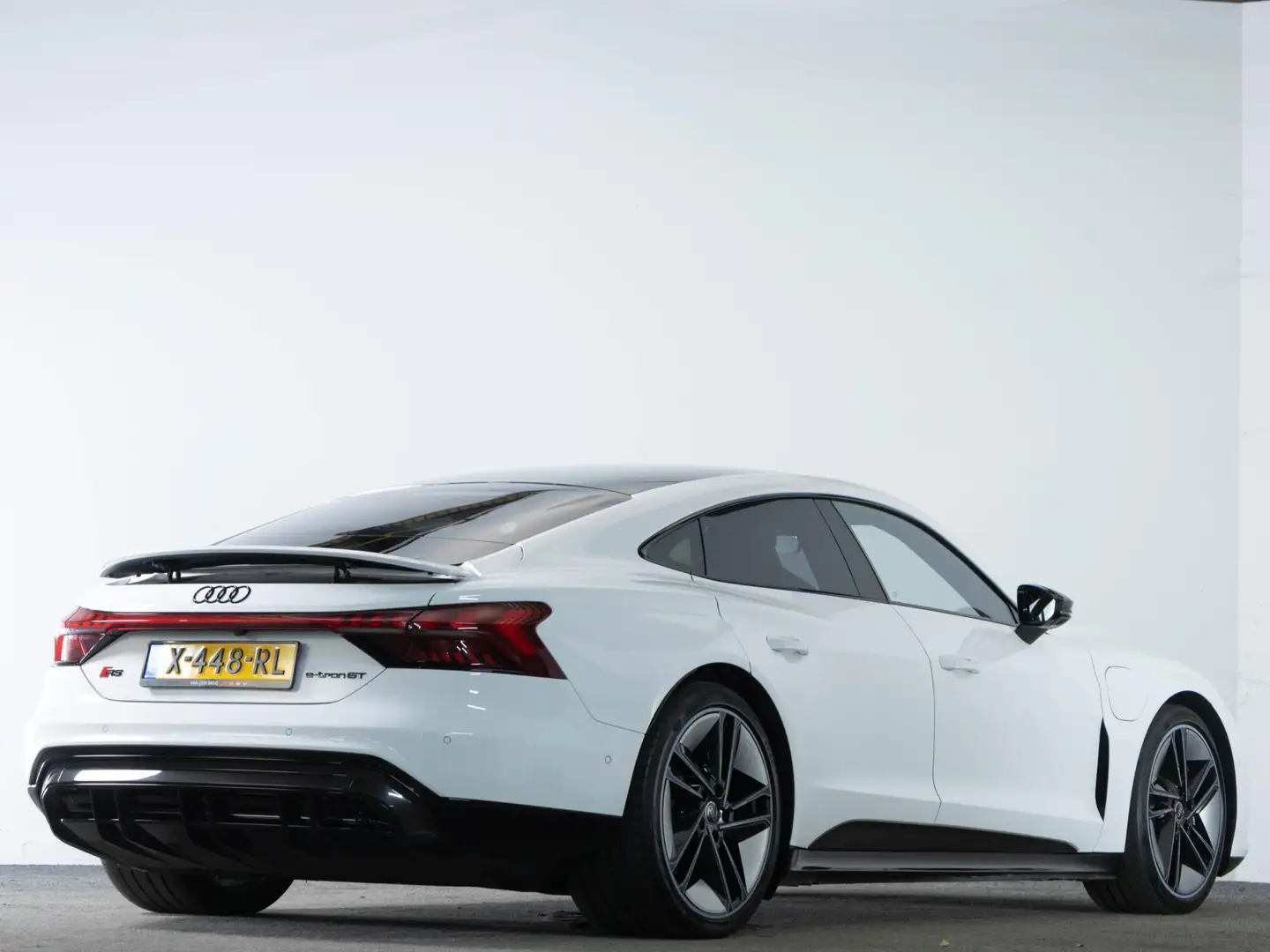 Audi RS e-tron GT 600 PK 93 kWh |Laser LED koplampen | Carbid Remmen Wit - 2