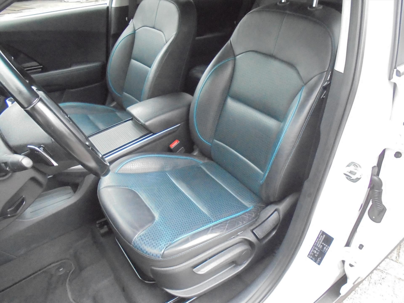 Kia e-Niro E-NIRO EXECUTIVELINE 64KWh 455KM RANGE — photo 28