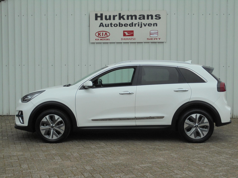 Kia e-Niro E-NIRO EXECUTIVELINE 64KWh 455KM RANGE — photo 4