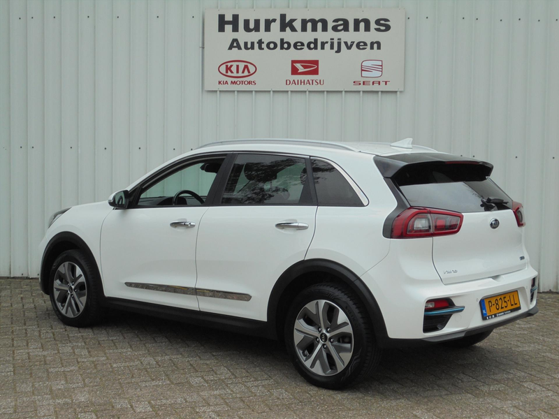 Kia e-Niro E-NIRO EXECUTIVELINE 64KWh 455KM RANGE — photo 6