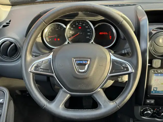 Dacia Duster view 19