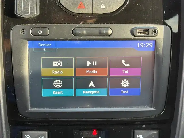 Dacia Duster view 25
