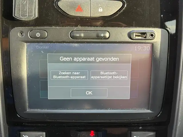 Dacia Duster view 28
