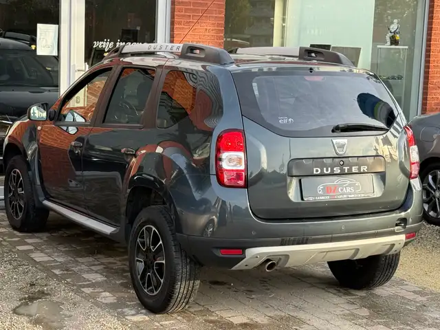 Dacia Duster view 9