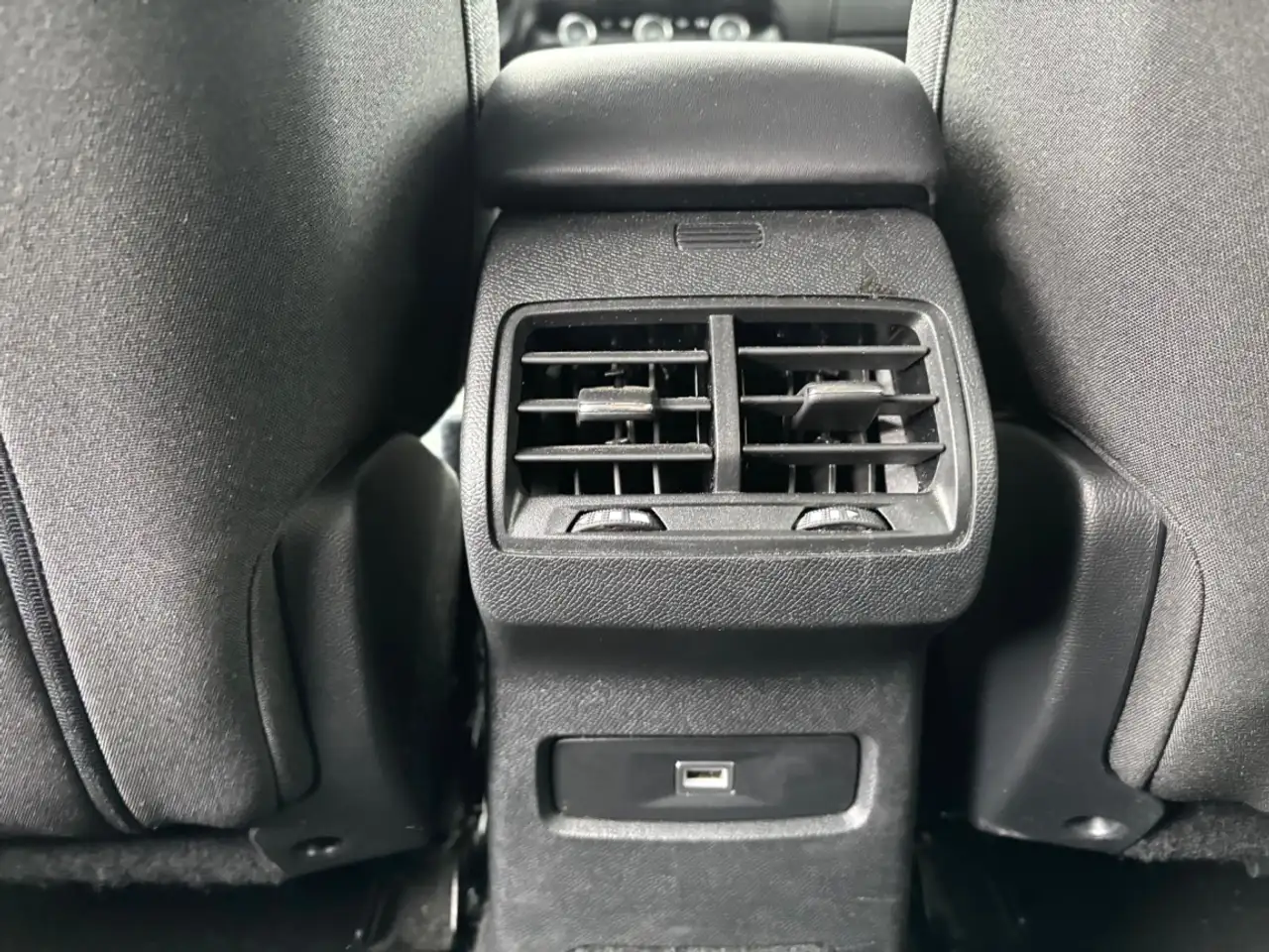 Citroen C4 Berline — photo 11