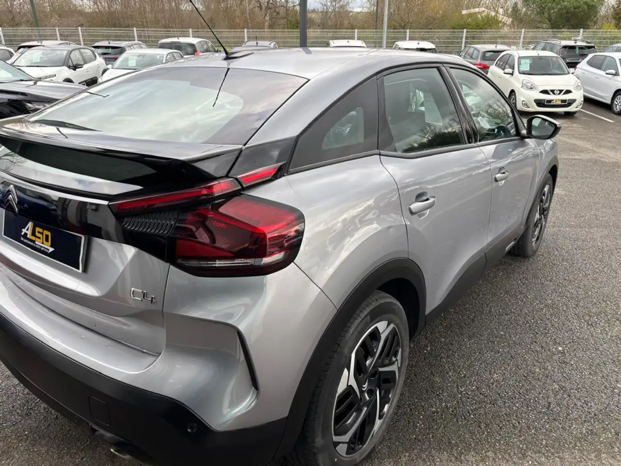 Citroen C4 Berline — photo 16