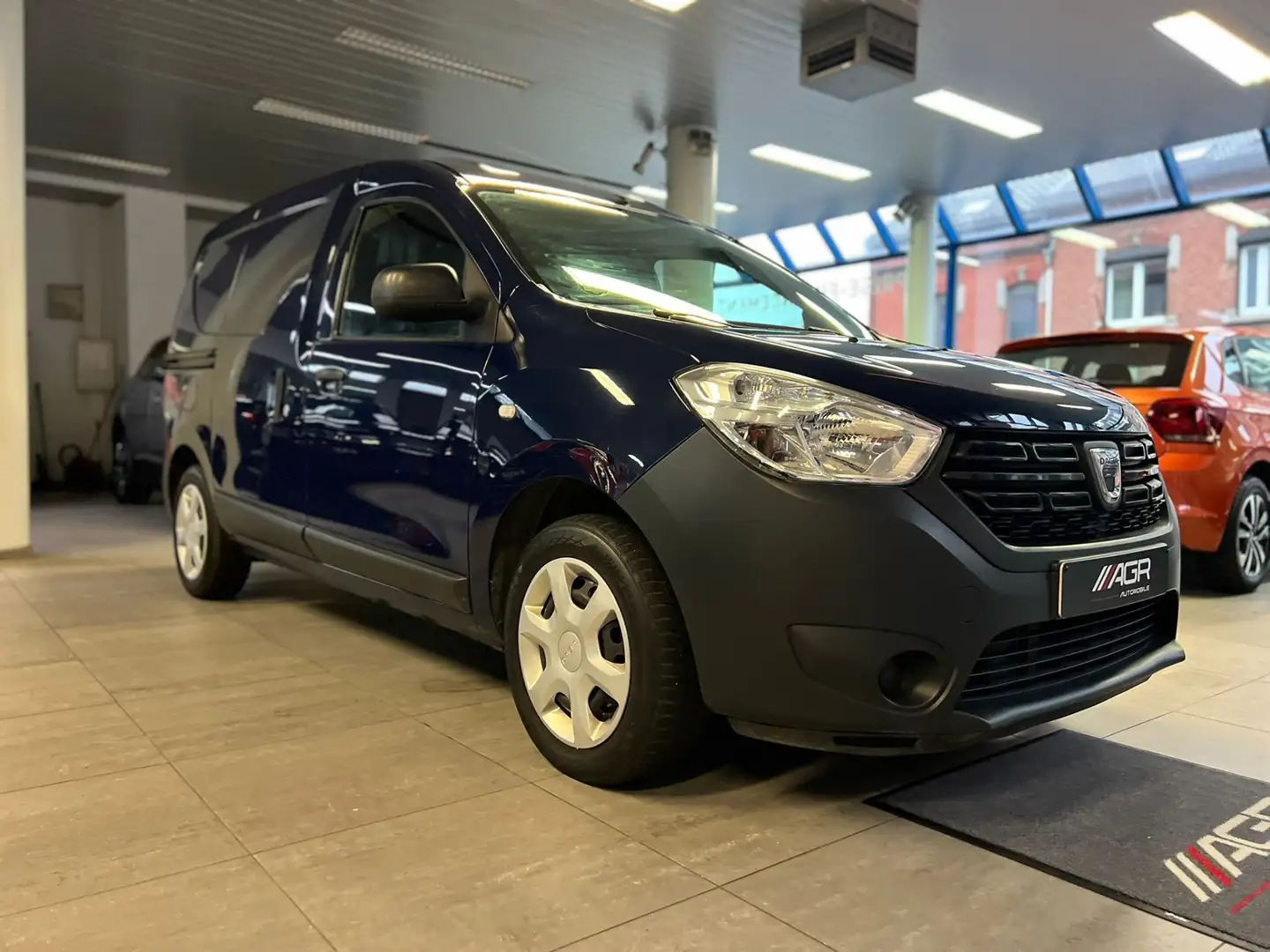 Dacia Dokker UTILITAIRE CAMERA DE RECUL GPS Bleu - 1