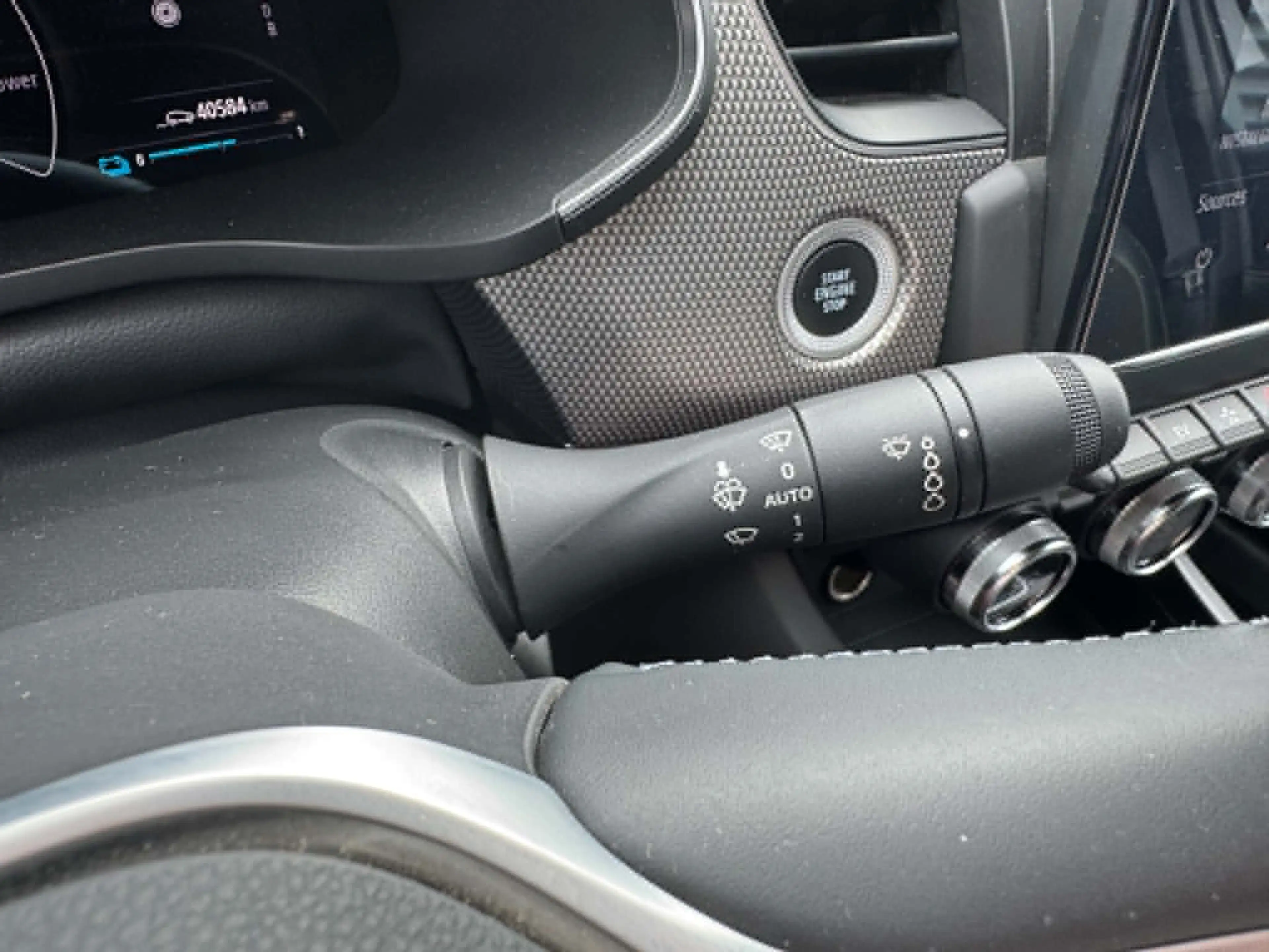 Renault Arkana Arkana E-TECH 1.6i Techno — photo 14
