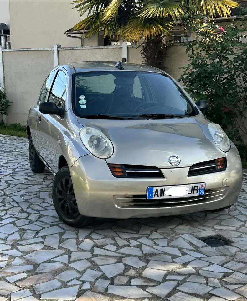 Nissan Micra 1.2i - 80 Acenta