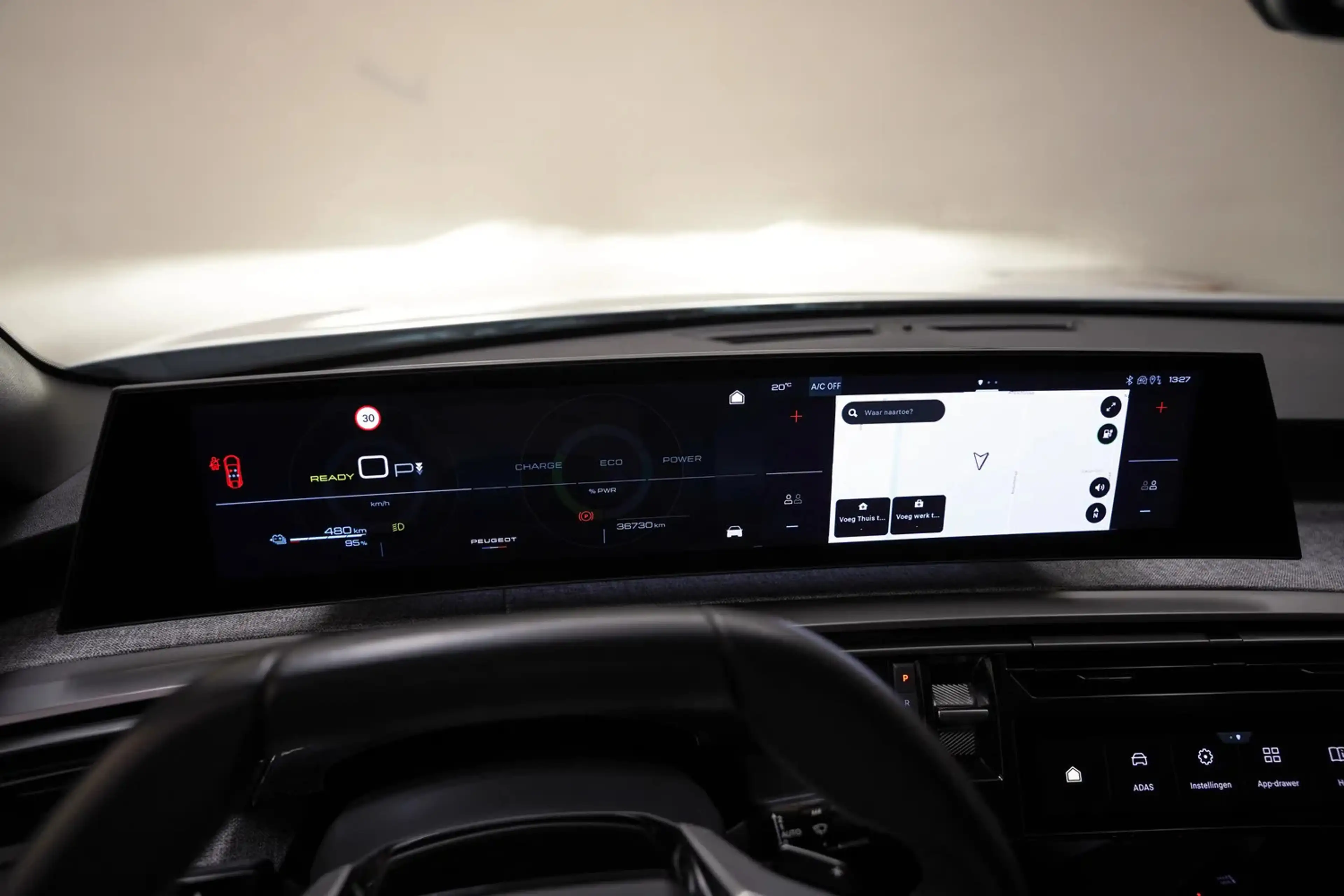 Peugeot 3008 e-3008 Allure Avantage 210 73 kWh [ Navi Apple/And — photo 5